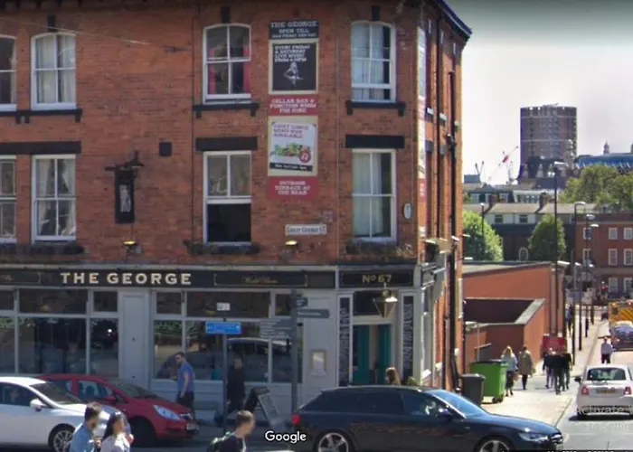 The George Backpackers