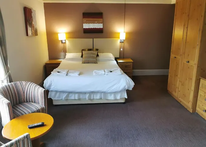 The Queens Hotel
