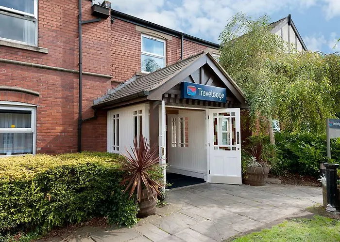 Travelodge Warrington Lowton
