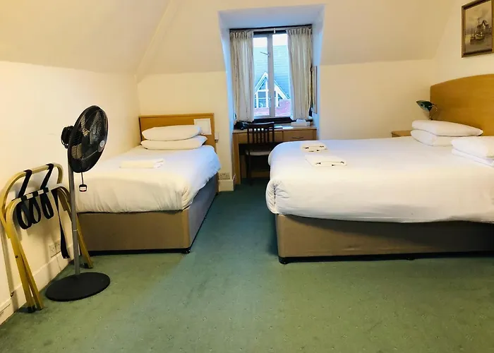 Crescent Hotel Harrow