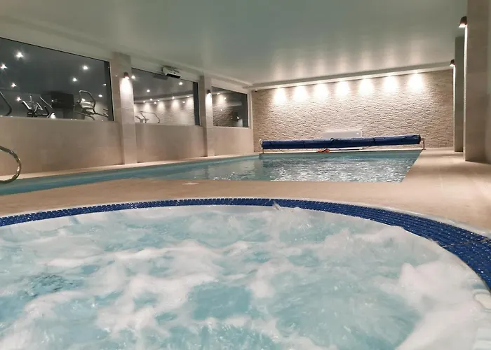 Beeches & Leisure Club