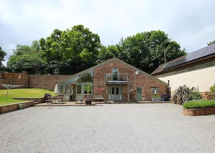 The Old Mill Villa Flaxley, United Kingdom