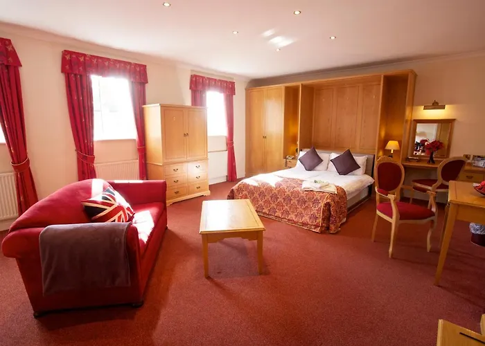 Hunters Lodge
