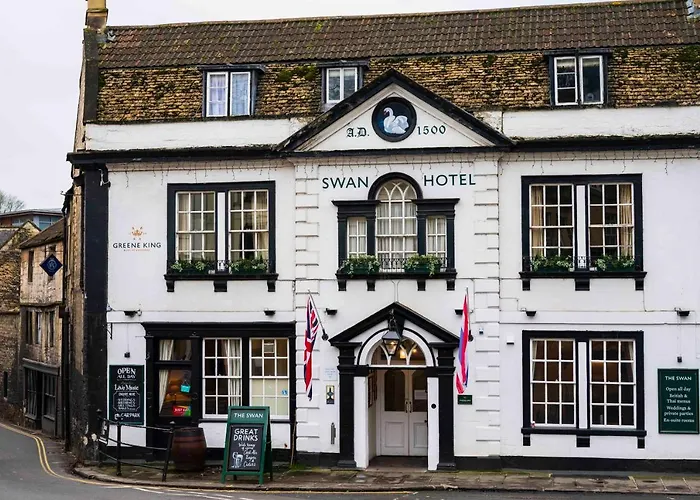 The Swan Hotel - Bradford-On-Avon