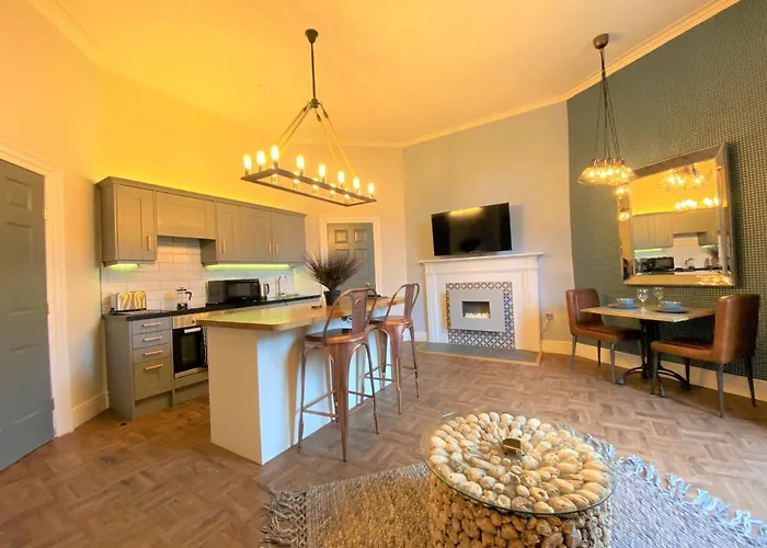 The Leeming At Claremont Apartments