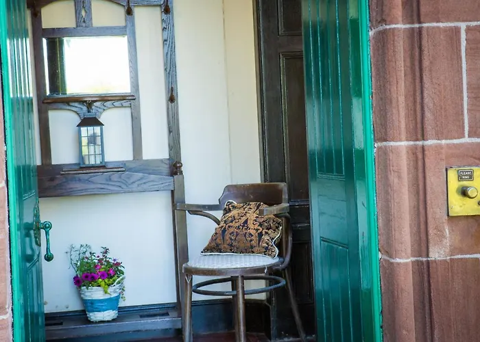 Carrick Lodge Guest House