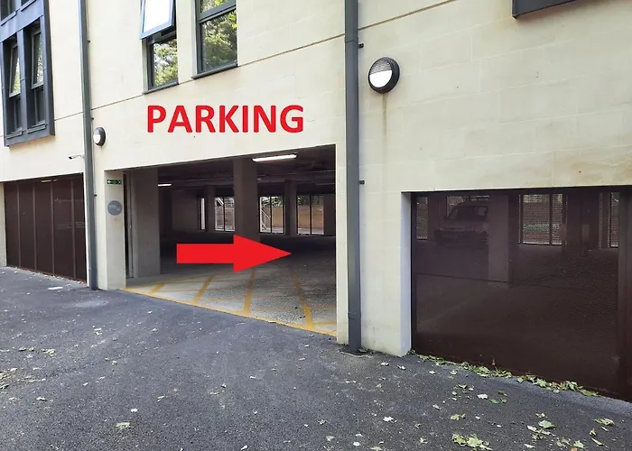 Student Castle Studio Apartments - Free Parking